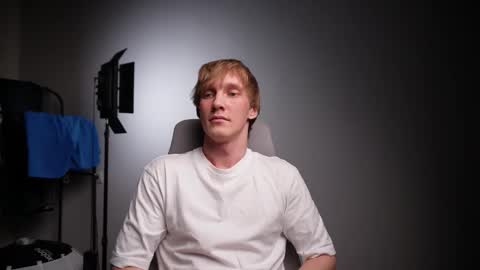 Danny online show from December 14, 2025, 8:24 pm