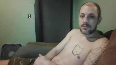 j_lion85 online show from January 14, 2026, 10:21 am