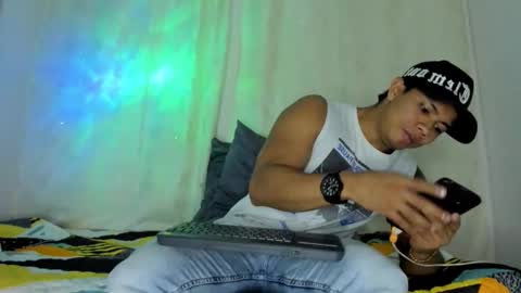 Snapshot of j_musiry chatting on December 7, 2024, 3:14 am i am juan musiry independent model online show from December 7, 2024, 3:14 am