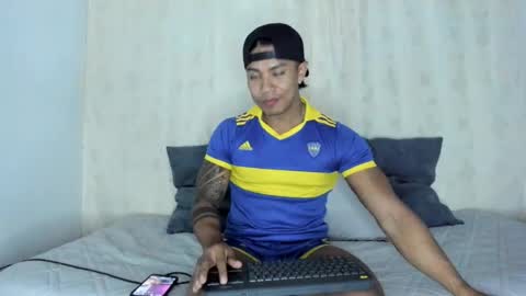 Snapshot of j_musiry chatting on January 16, 2025, 5:32 am i am juan musiry independent model online show from January 16, 2025, 5:32 am