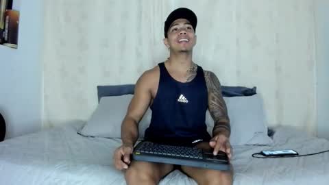Snapshot of j_musiry chatting on February 13, 2025, 12:46 am i am juan musiry independent model online show from February 13, 2025, 12:46 am