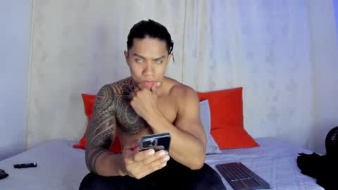 Snapshot of j_musiry chatting on March 8, 2025, 8:11 am i am juan musiry independent model online show from March 8, 2025, 8:11 am