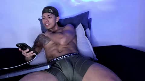 Snapshot of j_musiry chatting on September 24, 2025, 2:37 am i am juan musiry independent model online show from September 24, 2025, 2:37 am