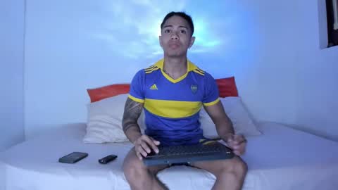 Snapshot of j_musiry chatting on October 2, 2025, 1:45 am i am juan musiry independent model online show from October 2, 2025, 1:45 am