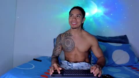 Snapshot of j_musiry chatting on November 10, 2025, 12:31 am i am juan musiry independent model online show from November 10, 2025, 12:31 am