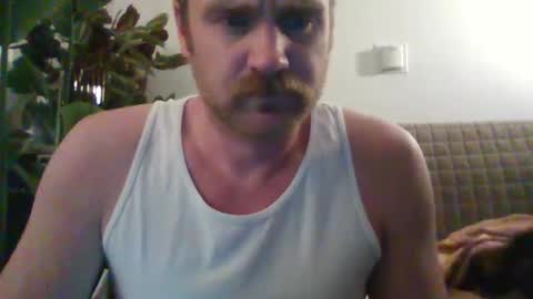 Snapshot of j_tree88 chatting on February 16, 2025, 12:43 pm TR88 online show from February 16, 2025, 12:43 pm