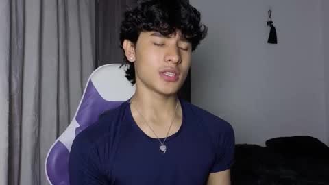 Noah online show from December 16, 2025, 2:33 pm