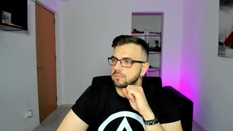 Jace online show from November 1, 2025, 5:26 pm