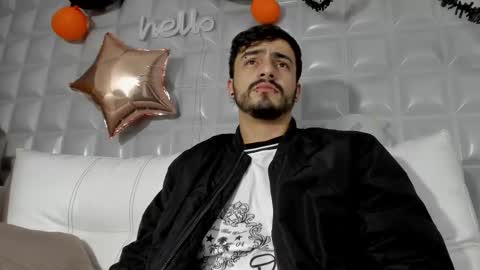 Snapshot of jack_daniel__ chatting on November 3, 2025, 1:01 pm JACK DANIEL online show from November 3, 2025, 1:01 pm