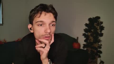 Snapshot of jackdesfeux chatting on November 3, 2025, 8:32 pm Jack online show from November 3, 2025, 8:32 pm