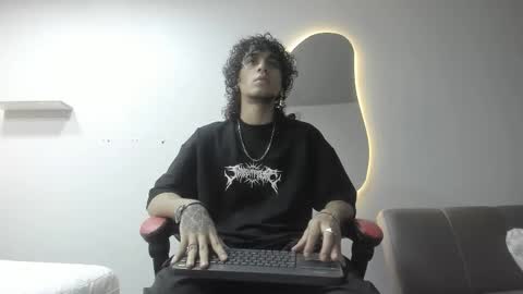 Jackes Taylor online show from February 2, 2026, 6:12 am