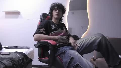 Jackes Taylor online show from February 20, 2026, 6:26 am