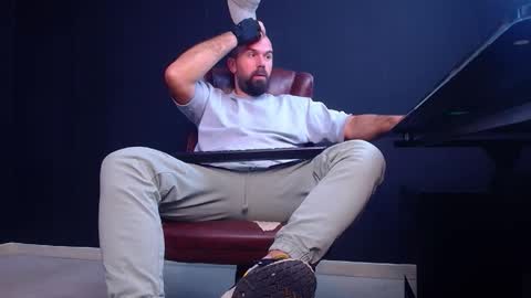 JackEthan online show from October 11, 2025, 4:55 am