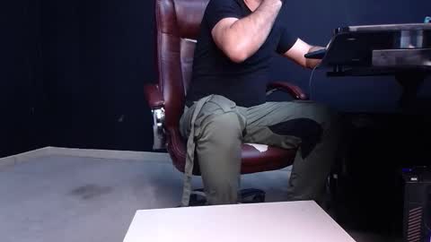 JackEthan online show from November 12, 2025, 6:03 am