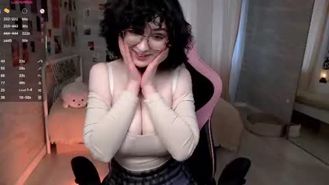 JackieApplePie online show from July 20, 2026, 9:23 am