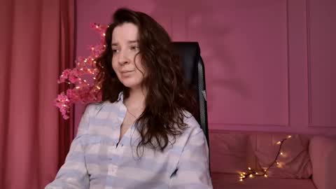 Snapshot of jackiebard chatting on September 12, 2025, 1:55 pm Jackie Byrd online show from September 12, 2025, 1:55 pm