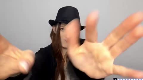 Snapshot of jackkading chatting on January 19, 2026, 11:03 am Lisa online show from January 19, 2026, 11:03 am