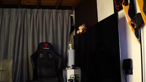 JC online show from October 15, 2025, 5:29 am