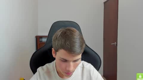 Snapshot of jackson_millers chatting on March 11, 2025, 2:32 am Jack online show from March 11, 2025, 2:32 am
