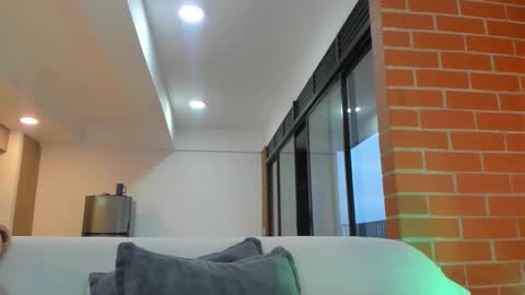 Jackson Wayne online show from December 3, 2025, 10:41 pm