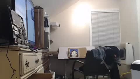 funtimes49203 online show from February 3, 2025, 11:26 pm