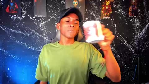 Snapshot of jacksonmuller_ chatting on September 8, 2025, 2:16 pm Jackson online show from September 8, 2025, 2:16 pm