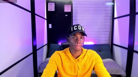 Snapshot of jacksonmuller_ chatting on November 13, 2025, 2:05 pm Jackson online show from November 13, 2025, 2:05 pm