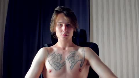 Snapshot of jacksonvox chatting on December 7, 2024, 11:45 pm Nikolay online show from December 7, 2024, 11:45 pm