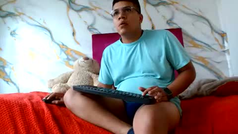 Snapshot of jackstele chatting on July 3, 2026, 7:09 pm Jack online show from July 3, 2026, 7:09 pm