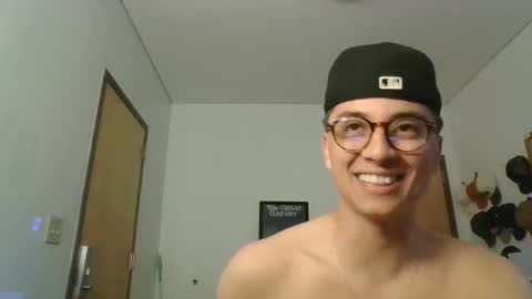 ImZacharyTyler online show from May 23, 2026, 3:49 pm