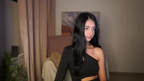 jacky  smith online show from November 14, 2025, 9:52 am