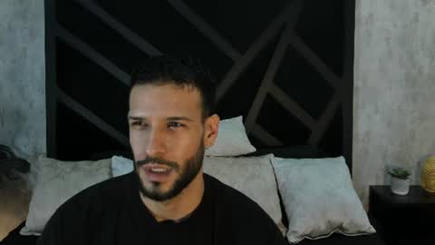 Snapshot of jacob_benelli chatting on August 1, 2026, 11:58 pm Jaco online show from August 1, 2026, 11:58 pm