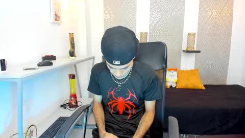 jacob_blackwell online show from January 6, 2026, 7:39 pm