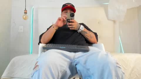 Snapshot of jacob_garciaa chatting on November 2, 2025, 6:16 am TJ online show from November 2, 2025, 6:16 am