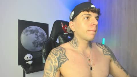 jacobb116 online show from November 9, 2025, 1:15 am