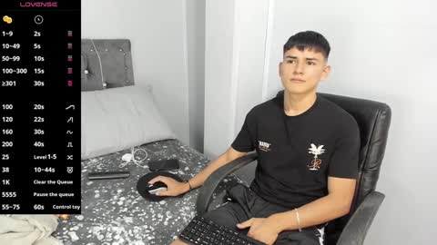 Jacob Lee online show from December 24, 2024, 6:28 pm