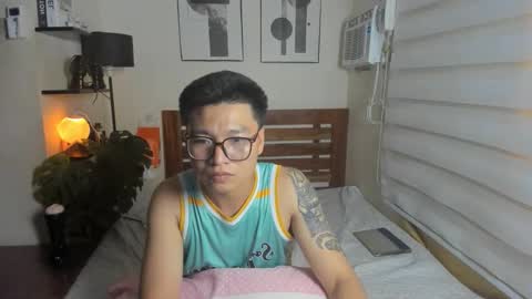 jacobbreaker69 online show from November 18, 2025, 6:40 am