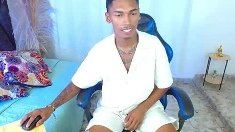 jacobcum18 online show from May 16, 2026, 2:05 pm