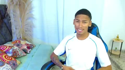 jacobcum18 online show from May 24, 2026, 1:49 pm