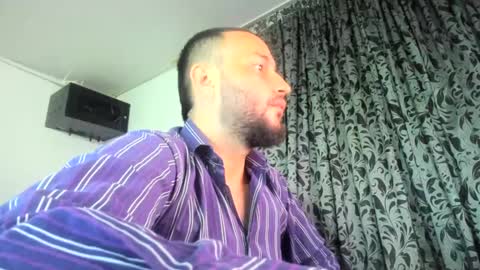 jacobkingd online show from January 9, 2025, 7:52 am