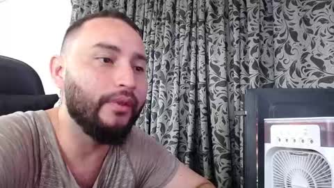 jacobkingd online show from February 15, 2025, 8:54 am