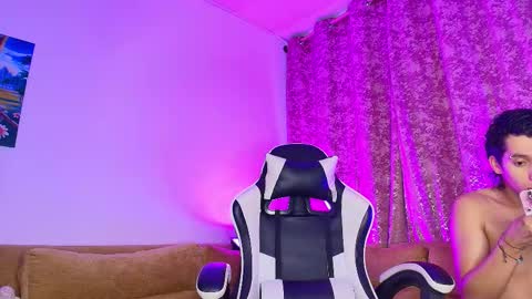 jacobo parker online show from December 4, 2025, 9:07 am