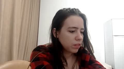 jacquelynsundin online show from October 28, 2025, 8:22 pm