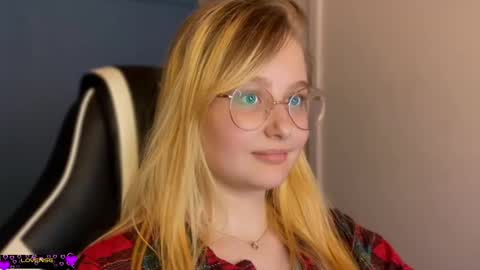 jacywinslat online show from February 21, 2025, 9:32 pm