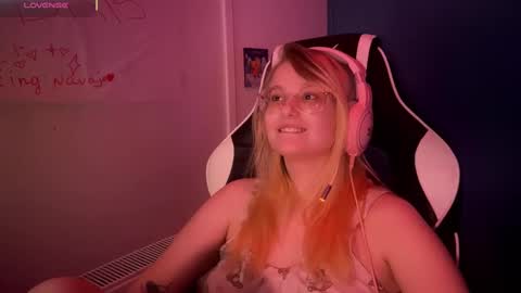 jacywinslat online show from March 11, 2025, 8:53 pm