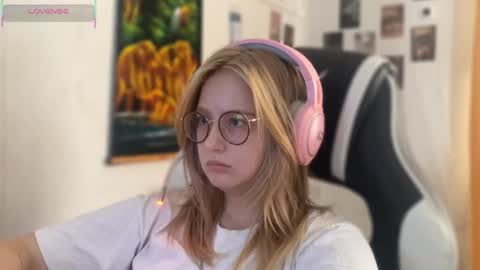 jacywinslat online show from September 21, 2025, 12:07 pm