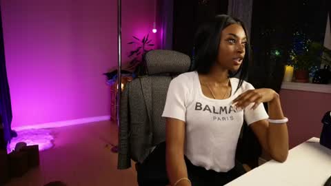 Snapshot of jada_valentine chatting on July 23, 2026, 5:27 am Jada online show from July 23, 2026, 5:27 am
