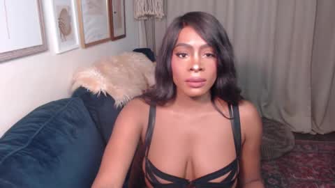 Jade online show from December 3, 2024, 11:02 pm