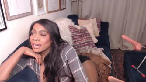 Jade online show from December 12, 2024, 6:57 am