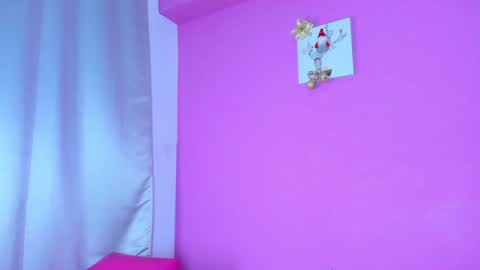 Snapshot of jade_brunnette chatting on December 14, 2024, 11:23 pm Jade Brunete online show from December 14, 2024, 11:23 pm